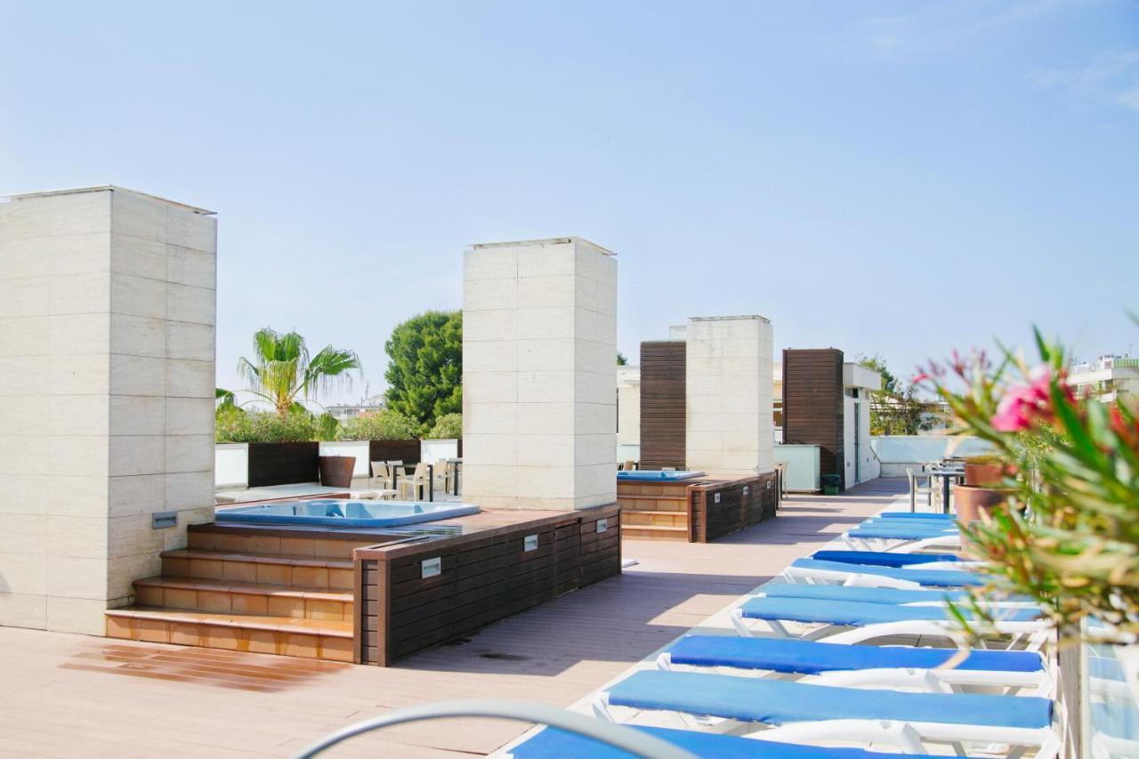 Hotel Villamarina Club Salou Buitenkant foto
