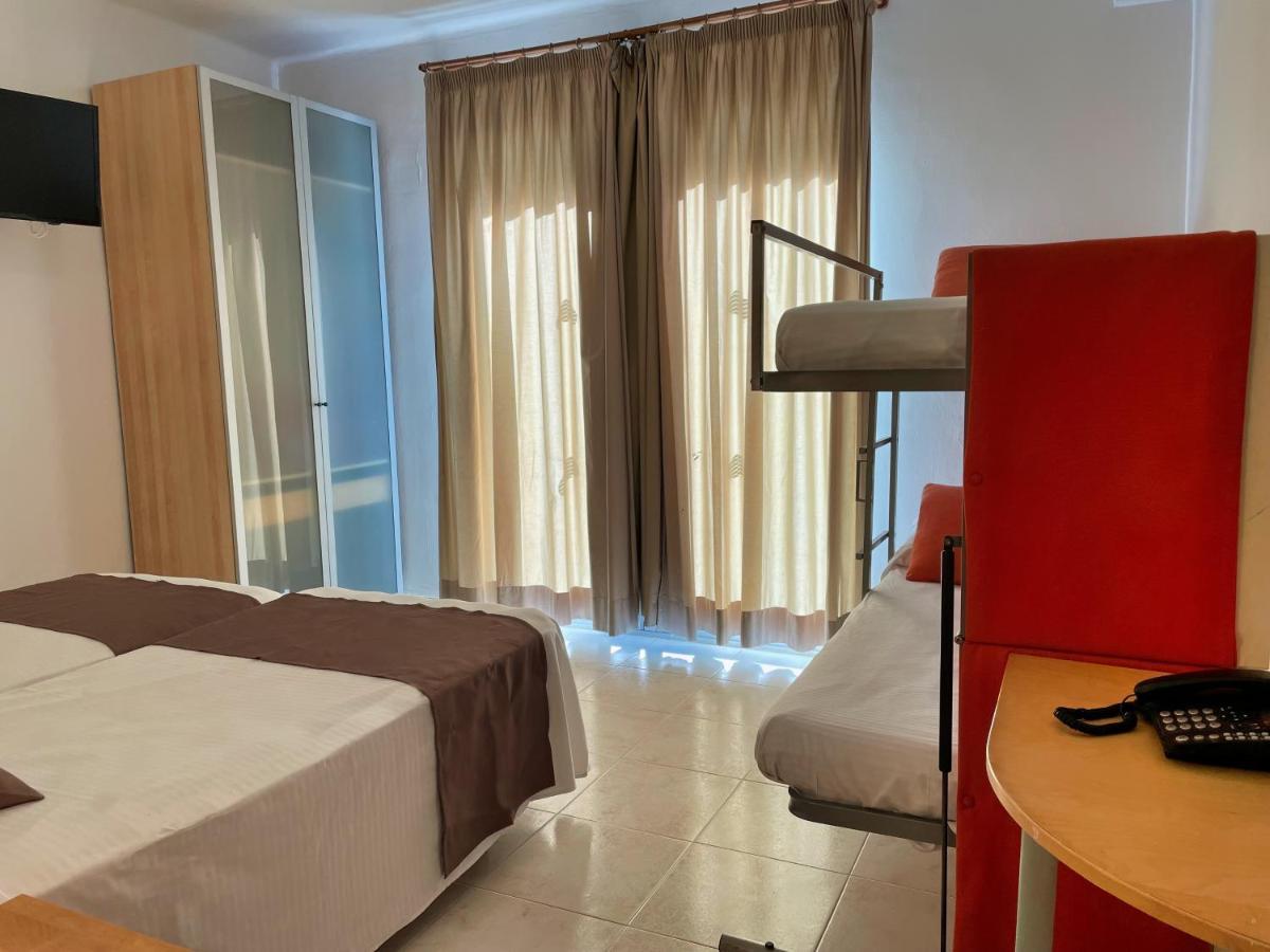 Hotel Villamarina Club Salou Buitenkant foto