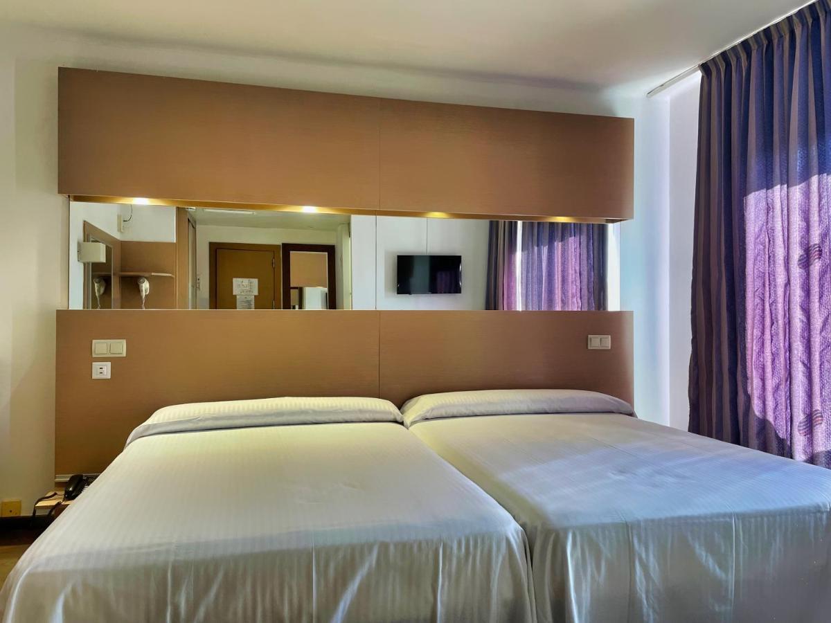 Hotel Villamarina Club Salou Buitenkant foto